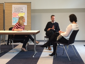 Situationstraining mit Schauspielerin